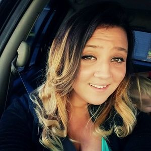 Meet your Posher, Ivy